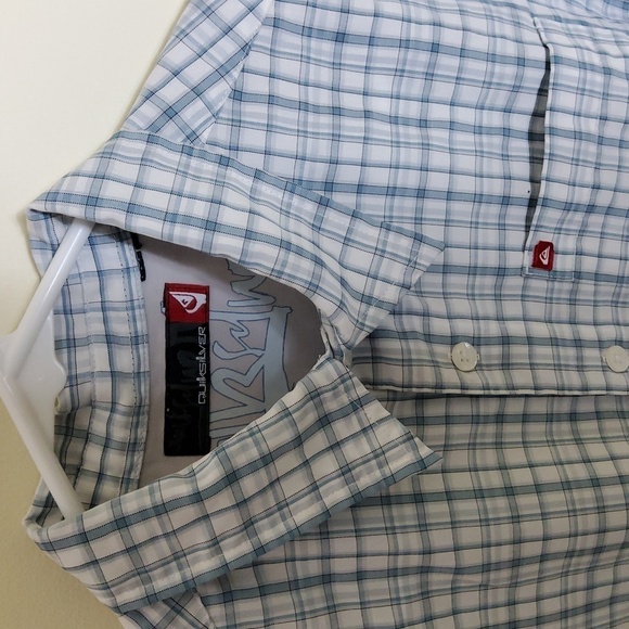 Quicksilver boys button-up shirt - Picture 3 of 5